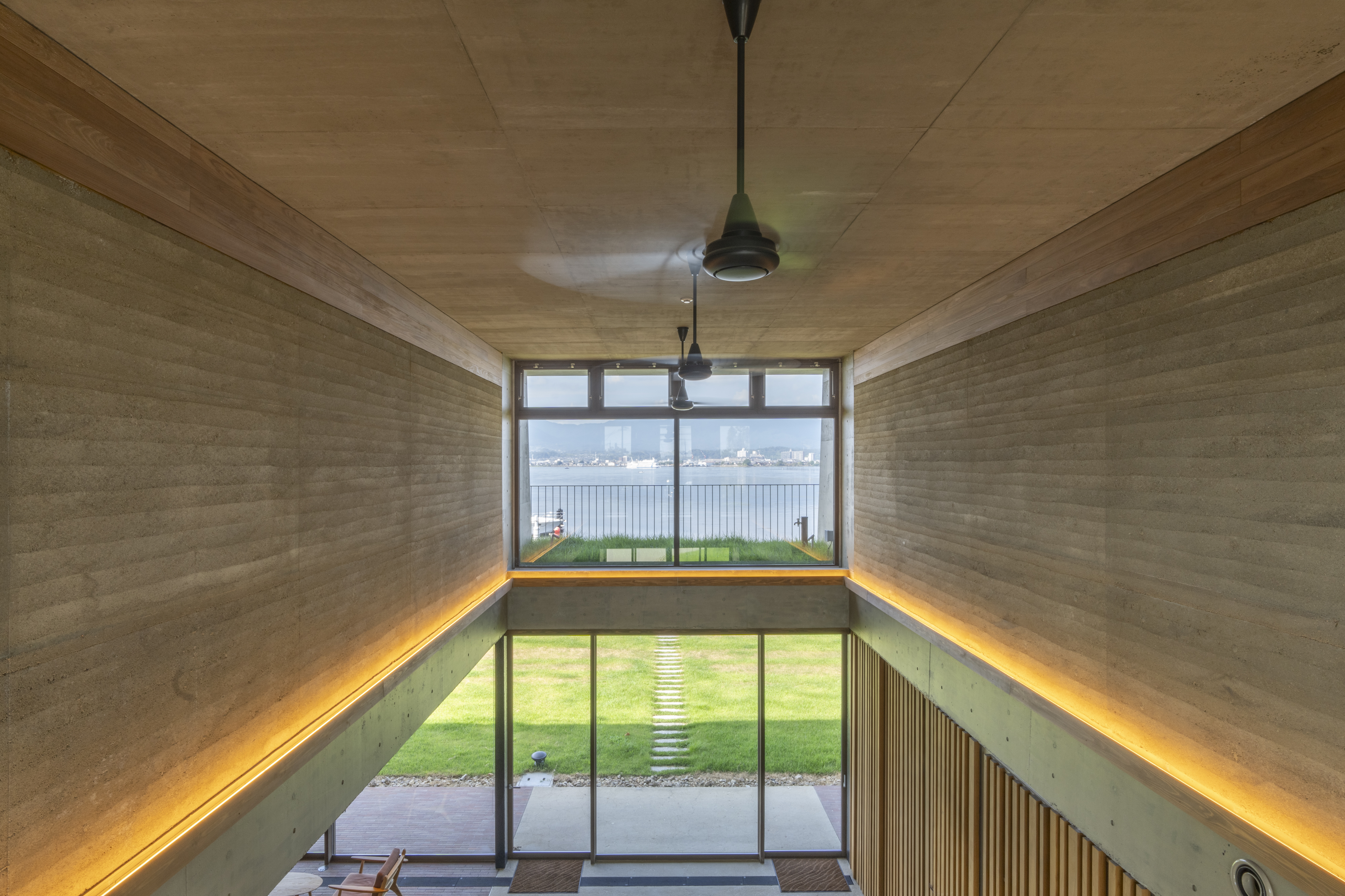 ヤンマーサンセットマリーナクラブハウス（滋賀県）